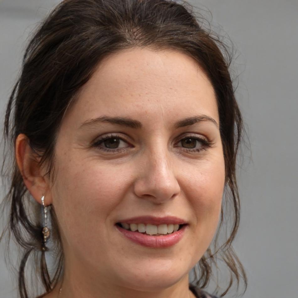 Portrait von Klara Menzel, Partnerschaften-Expertin